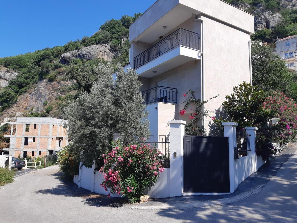 Apartments Villa Simonovic Petrovac Extérieur photo
