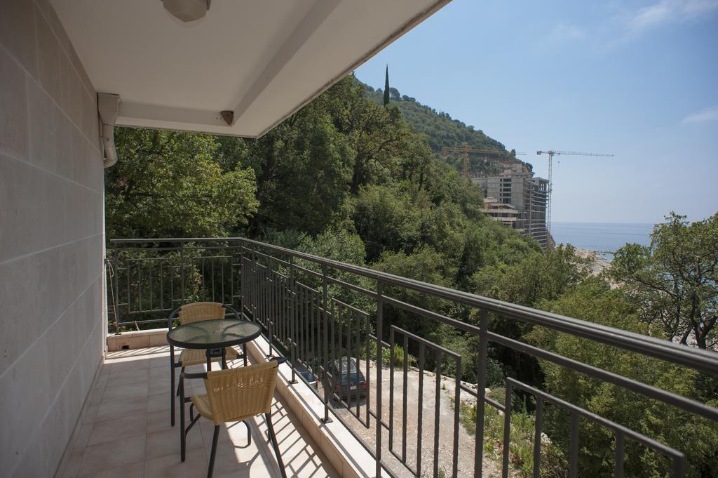 Apartments Villa Simonovic Petrovac Extérieur photo