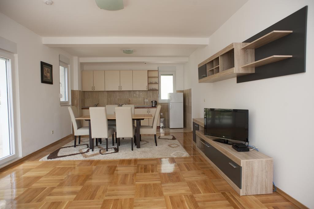 Apartments Villa Simonovic Petrovac Extérieur photo