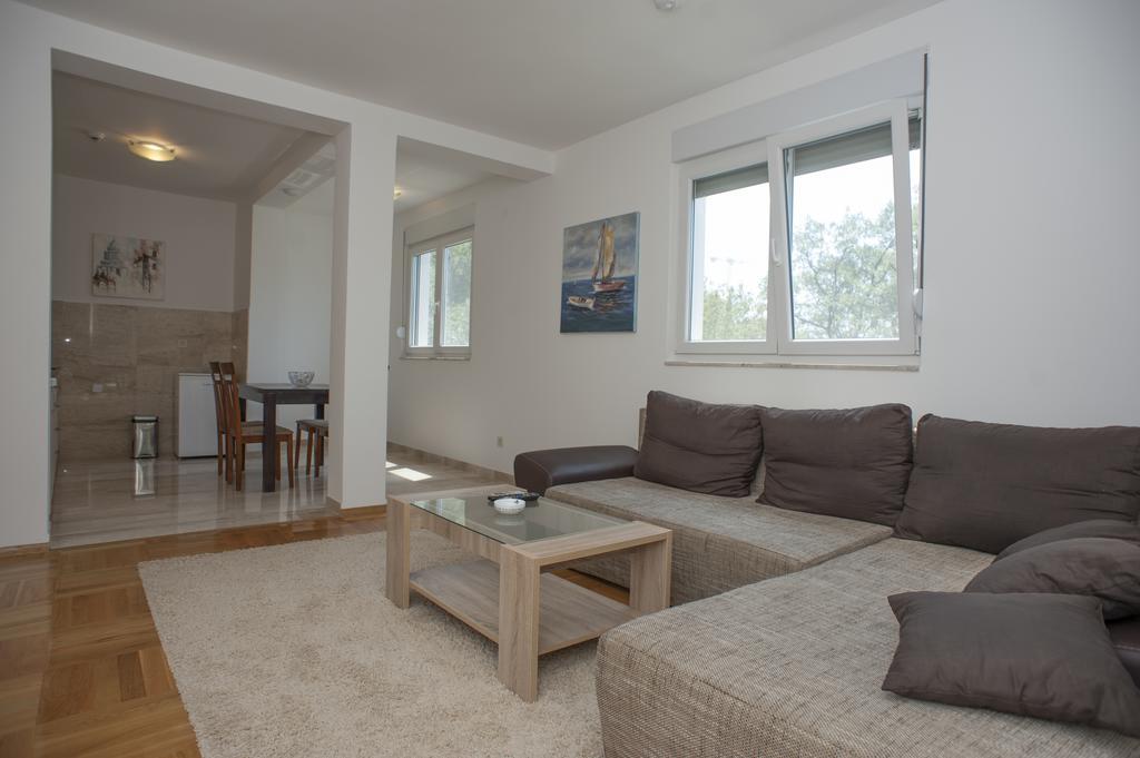 Apartments Villa Simonovic Petrovac Extérieur photo