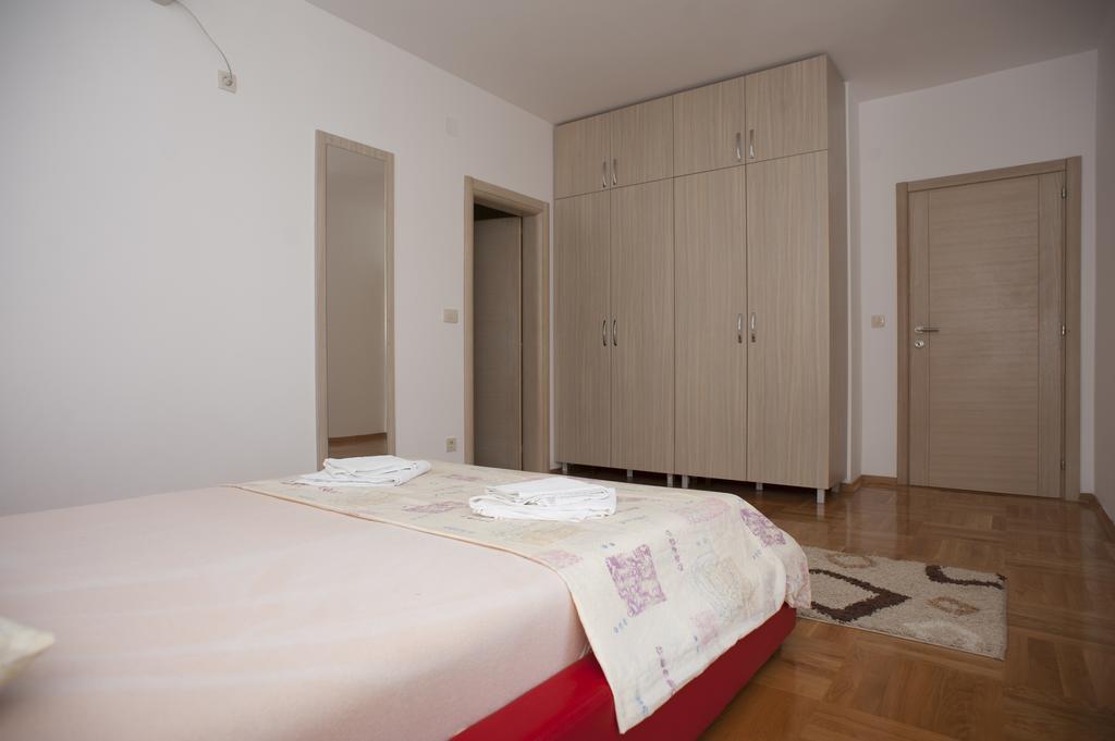 Apartments Villa Simonovic Petrovac Extérieur photo