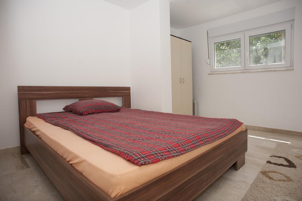 Apartments Villa Simonovic Petrovac Extérieur photo