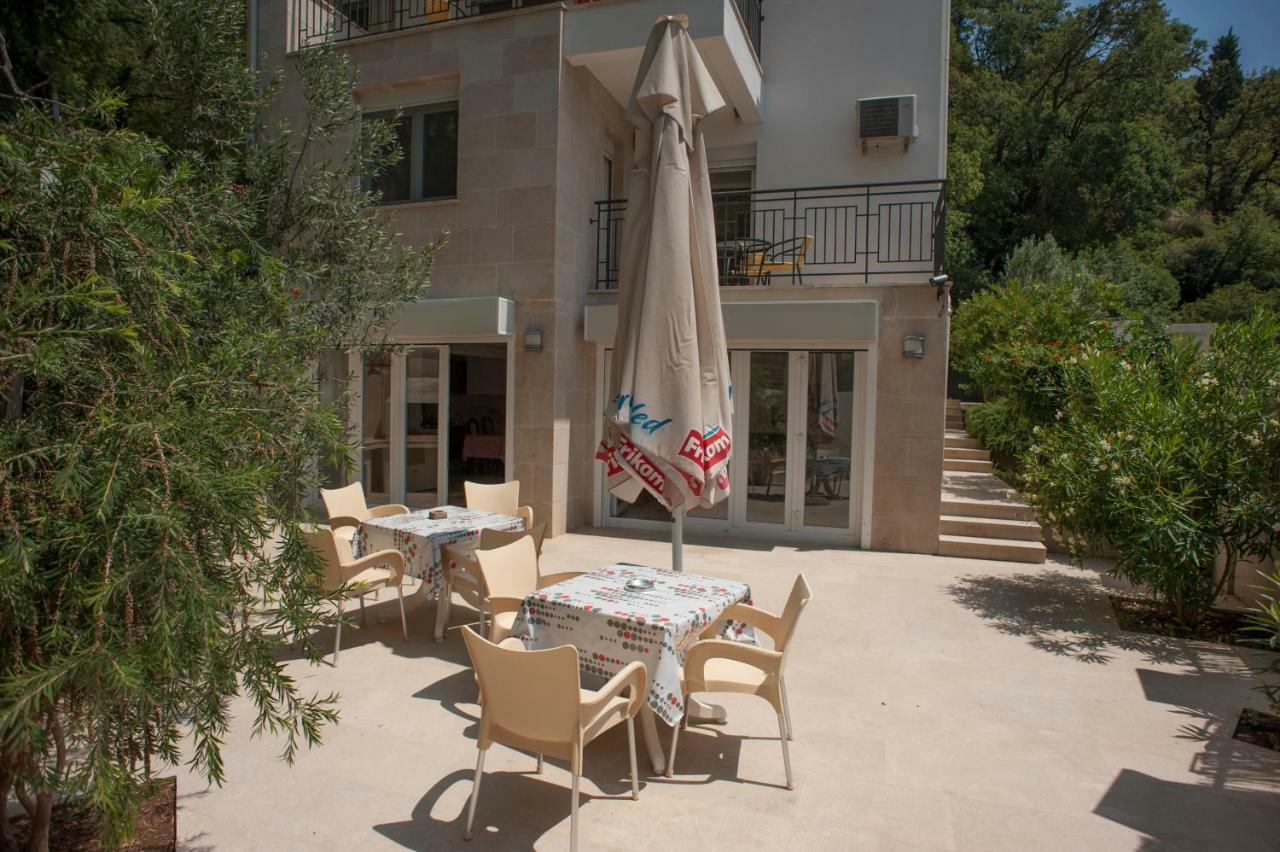 Apartments Villa Simonovic Petrovac Extérieur photo