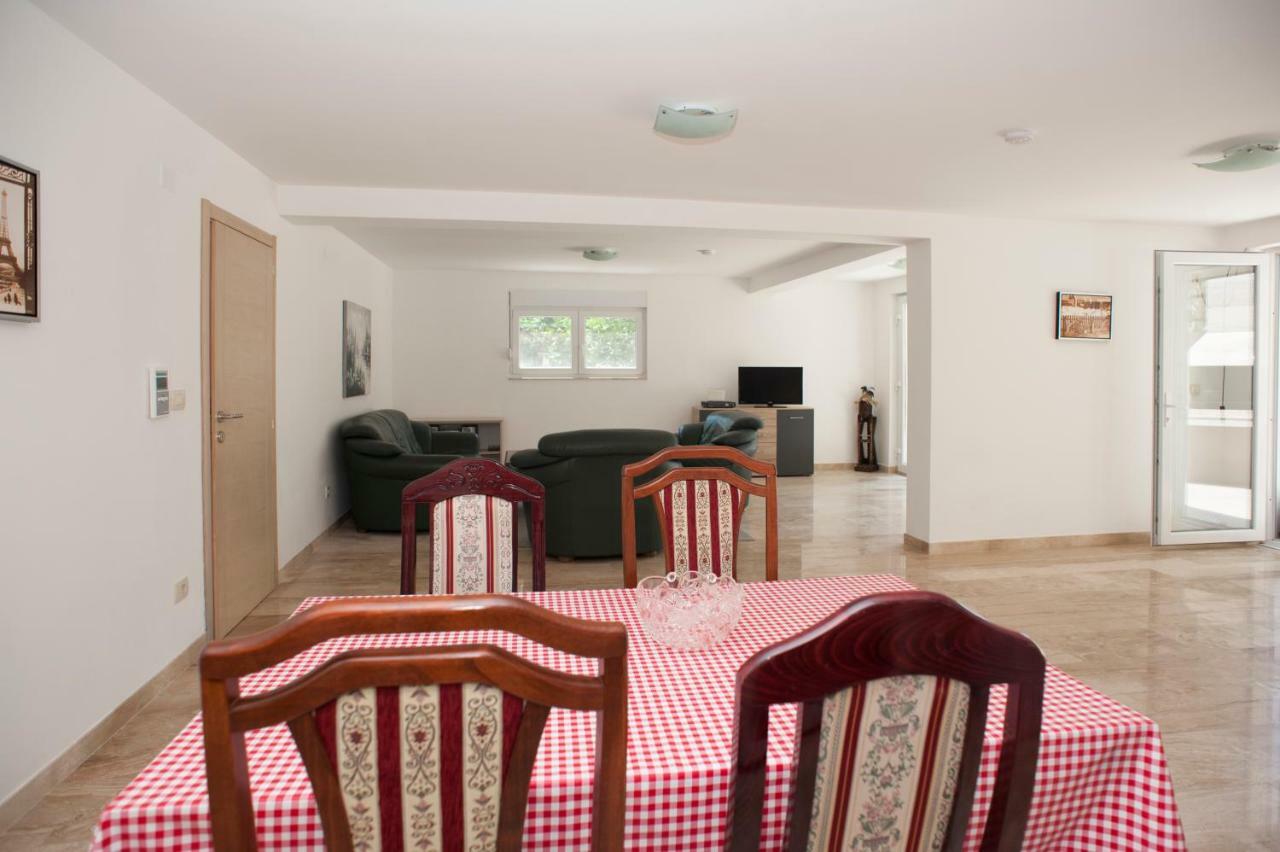 Apartments Villa Simonovic Petrovac Extérieur photo